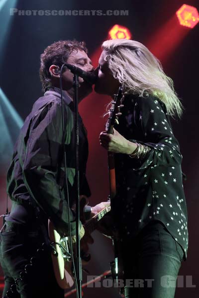 THE KILLS - 2016-07-02 - HEROUVILLE SAINT CLAIR - Chateau de Beauregard - Scene John - Alison Nicole Mosshart - James William Hince